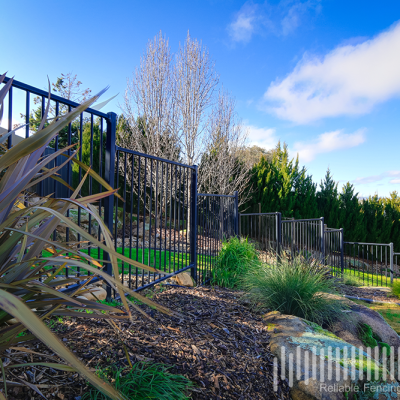 Boundary Fencing by Reliable Fencing Solutions
